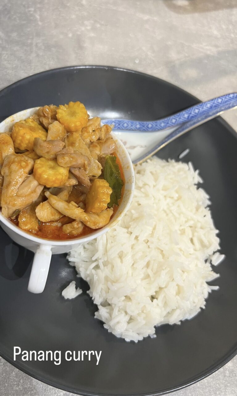 Pangnang Curry