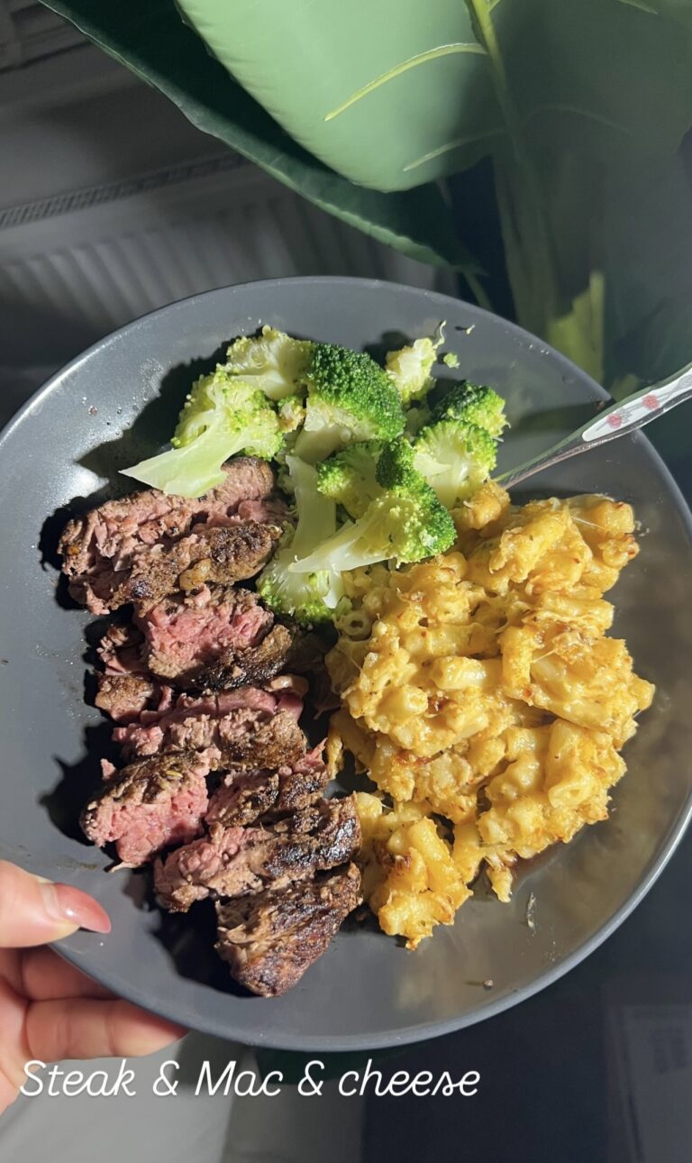 Steak & Mac & cheese